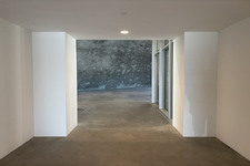 Enlarge photo 44
