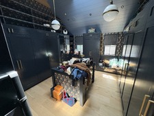 Enlarge photo 64