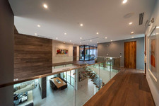 Enlarge photo 46