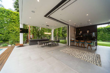 Enlarge photo 110