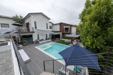 Enlarge photo 106