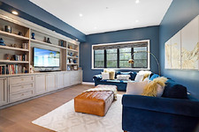 Enlarge photo 44