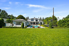 Enlarge photo 79