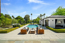 Enlarge photo 86