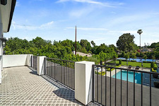 Enlarge photo 94