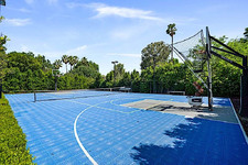 Enlarge photo 98
