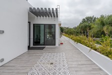 Enlarge photo 40