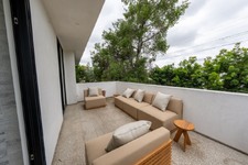 Enlarge photo 36