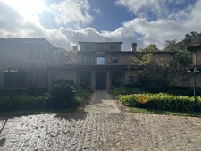 2555 Benedict Canyon