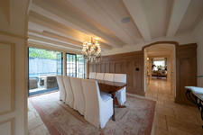Enlarge photo 38