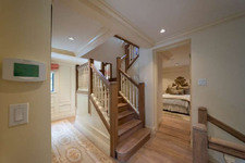 Enlarge photo 59