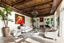 Enlarge photo 31