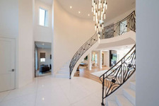 Enlarge photo 38