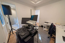 Enlarge photo 49