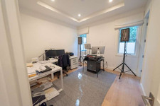 Enlarge photo 50