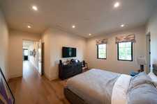 Enlarge photo 50
