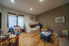 Enlarge photo 82