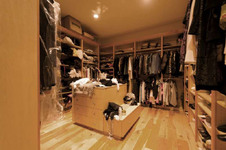 Enlarge photo 85