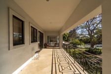 Enlarge photo 122