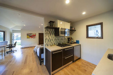Enlarge photo 127