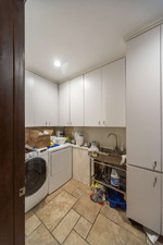 Enlarge photo 133