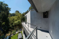 Enlarge photo 95