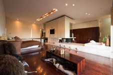 Enlarge photo 48