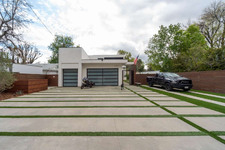 CAST Woodland Hills 13234