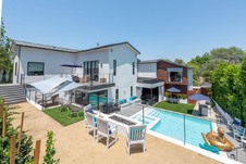 Enlarge photo 55