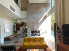 Enlarge photo 22