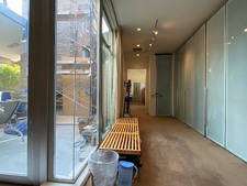 Enlarge photo 64