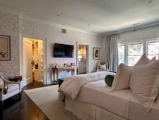 Enlarge photo 115