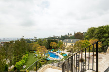 Enlarge photo 125