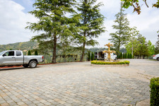 Enlarge photo 18