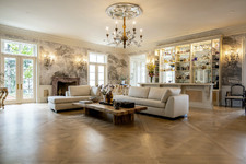 Enlarge photo 33