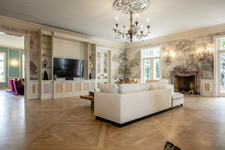 Enlarge photo 34