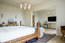 Enlarge photo 82