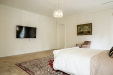 Enlarge photo 90