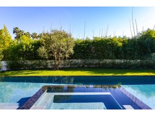 Enlarge photo 64