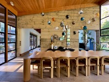 Enlarge photo 18