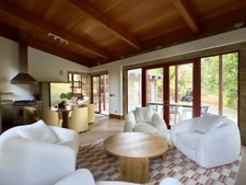 Enlarge photo 51