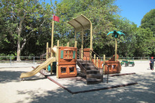 Enlarge photo 51