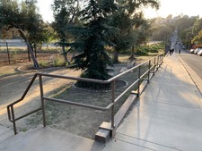 Tesla Pocket Park / SilverLake Reservoir
