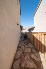 Enlarge photo 81