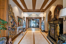 Enlarge photo 15