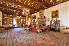 Enlarge photo 33