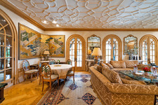 Enlarge photo 52