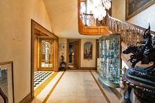 Enlarge photo 63