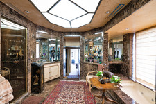 Enlarge photo 92