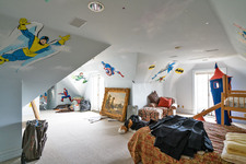 Enlarge photo 105